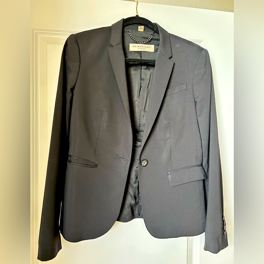 Burberry London , versatile Black Jacket